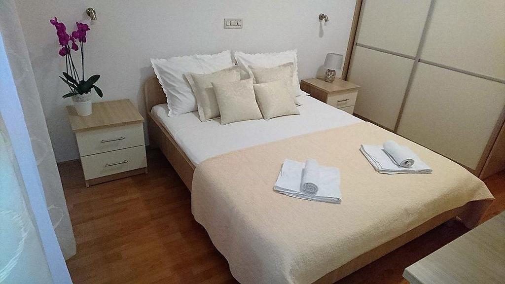 Apartment Vanja Tučepi Extérieur photo